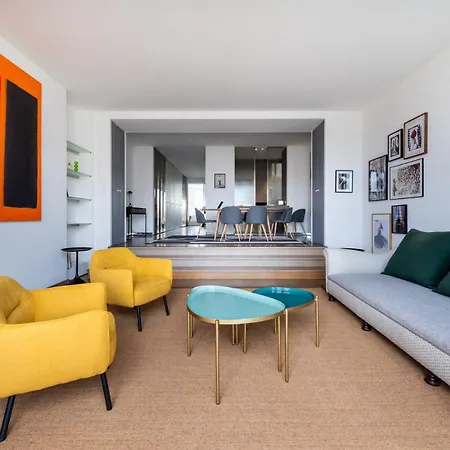 Апартаменты Elegant On Avenue Montaigne *
